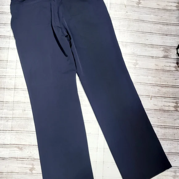 Athleta Slate Gray Pants - Picture 6 of 6
